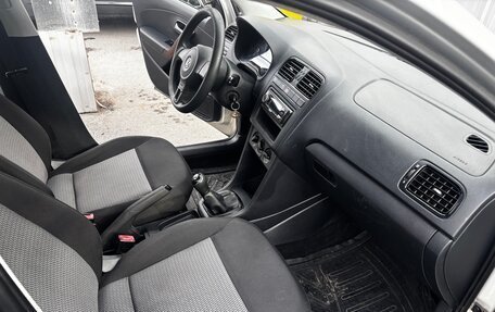Volkswagen Polo VI (EU Market), 2012 год, 610 000 рублей, 15 фотография