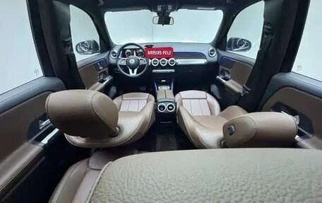 Mercedes-Benz GLB, 2022 год, 1 927 000 рублей, 10 фотография