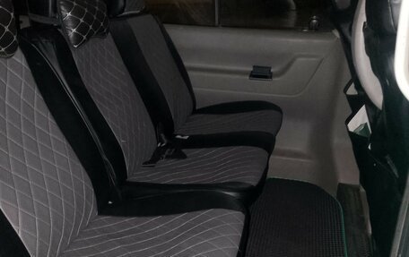 Volkswagen Caravelle T4, 2000 год, 1 100 000 рублей, 29 фотография