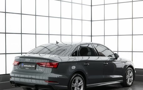 Audi A3, 2018 год, 1 989 000 рублей, 4 фотография