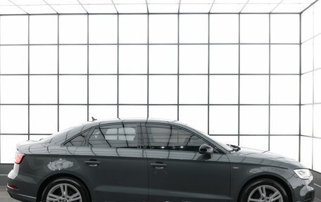 Audi A3, 2018 год, 1 989 000 рублей, 5 фотография