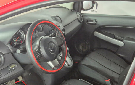 Mazda 2 III, 2013 год, 899 000 рублей, 10 фотография
