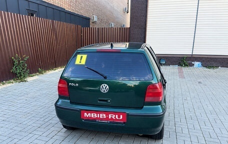 Volkswagen Polo III рестайлинг, 2000 год, 110 000 рублей, 3 фотография