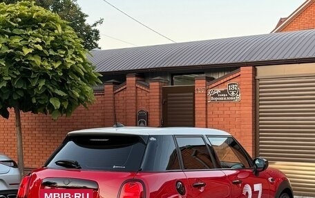 MINI Hatch, 2020 год, 2 850 000 рублей, 5 фотография