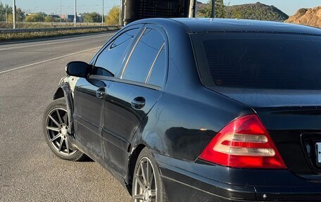 Mercedes-Benz C-Класс, 2001 год, 300 000 рублей, 1 фотография