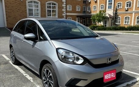Honda Fit, 2021 год, 1 340 000 рублей, 1 фотография