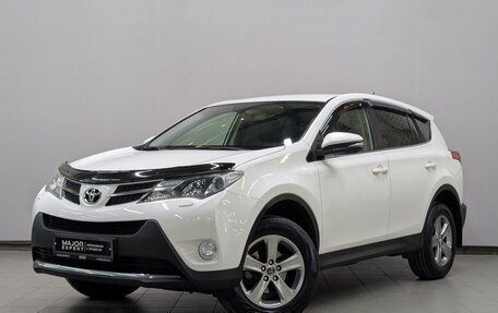 Toyota RAV4, 2015 год, 2 000 000 рублей, 1 фотография