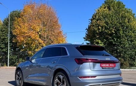 Audi e-tron I, 2023 год, 7 090 000 рублей, 26 фотография