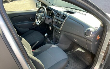 Renault Logan II, 2021 год, 995 000 рублей, 12 фотография