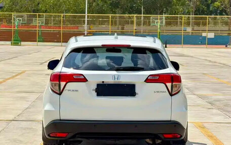 Honda Vezel, 2022 год, 1 192 100 рублей, 7 фотография