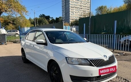 Skoda Rapid I, 2018 год, 989 000 рублей, 3 фотография