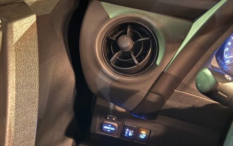 Toyota Corolla, 2018 год, 1 549 000 рублей, 6 фотография
