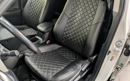 Toyota RAV4, 2015 год, 2 000 000 рублей, 14 фотография