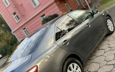 Toyota Camry, 2008 год, 1 050 000 рублей, 4 фотография