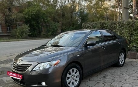 Toyota Camry, 2008 год, 1 050 000 рублей, 2 фотография