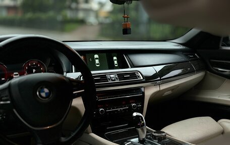 BMW 7 серия, 2013 год, 2 300 000 рублей, 3 фотография