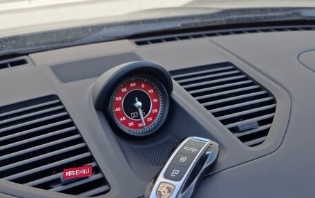 Porsche 911, 2020 год, 16 500 000 рублей, 23 фотография