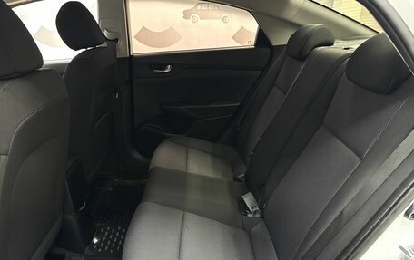 Hyundai Solaris II рестайлинг, 2019 год, 1 260 000 рублей, 11 фотография