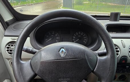 Renault Kangoo II рестайлинг, 2006 год, 120 000 рублей, 6 фотография