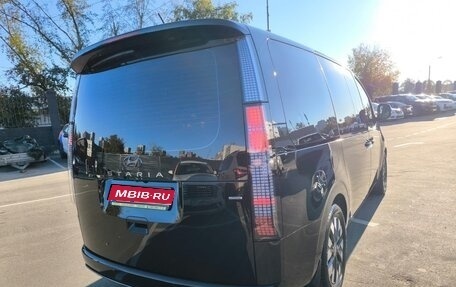 Hyundai Staria, 2022 год, 6 200 000 рублей, 1 фотография