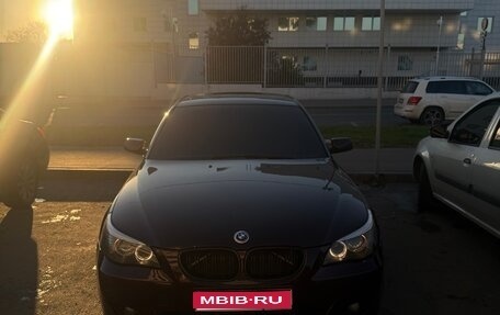 BMW 5 серия, 2007 год, 1 350 000 рублей, 1 фотография