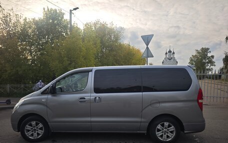 Hyundai Grand Starex Grand Starex I рестайлинг 2, 2011 год, 1 100 000 рублей, 4 фотография