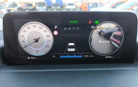 Hyundai Staria, 2022 год, 6 200 000 рублей, 11 фотография