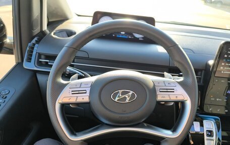 Hyundai Staria, 2022 год, 6 200 000 рублей, 15 фотография