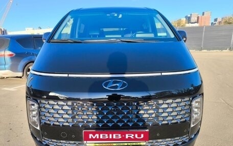 Hyundai Staria, 2022 год, 6 200 000 рублей, 36 фотография