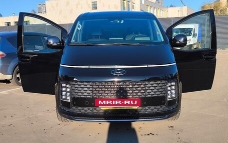 Hyundai Staria, 2022 год, 6 200 000 рублей, 40 фотография