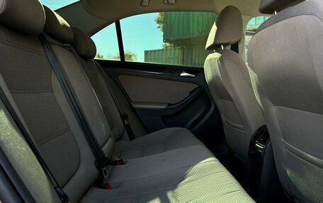 Volkswagen Jetta VI, 2012 год, 985 800 рублей, 8 фотография