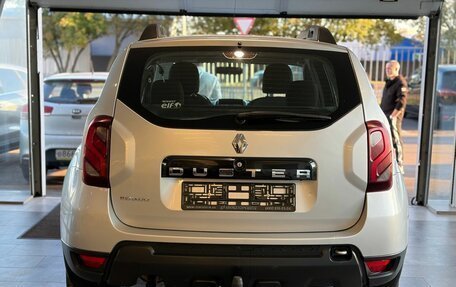 Renault Duster I рестайлинг, 2017 год, 819 000 рублей, 4 фотография