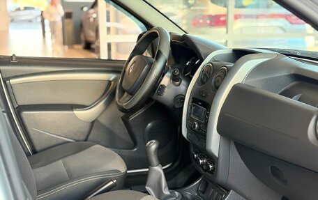Renault Duster I рестайлинг, 2017 год, 819 000 рублей, 7 фотография