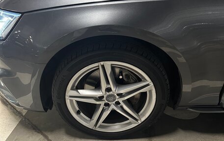 Audi A4, 2017 год, 3 400 000 рублей, 10 фотография