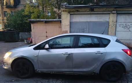 Opel Astra J, 2011 год, 235 000 рублей, 5 фотография