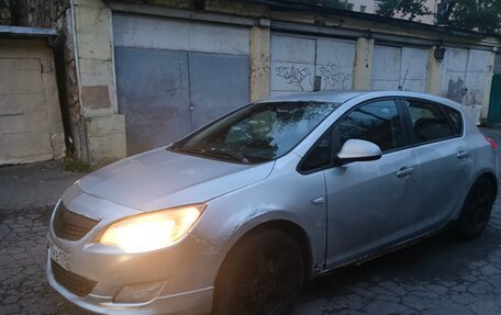Opel Astra J, 2011 год, 235 000 рублей, 7 фотография