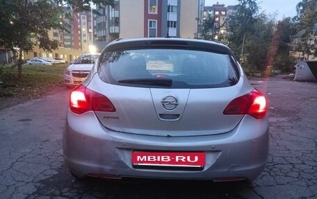 Opel Astra J, 2011 год, 235 000 рублей, 11 фотография