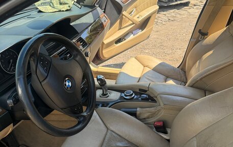 BMW 5 серия, 2007 год, 1 350 000 рублей, 10 фотография