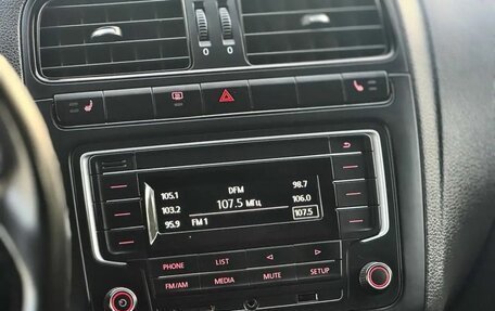 Volkswagen Polo VI (EU Market), 2018 год, 899 000 рублей, 9 фотография