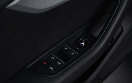 Audi A4, 2016 год, 2 190 055 рублей, 15 фотография
