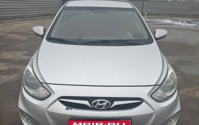 Hyundai Solaris II рестайлинг, 2013 год, 600 000 рублей, 1 фотография