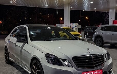 Mercedes-Benz E-Класс, 2011 год, 1 690 000 рублей, 5 фотография