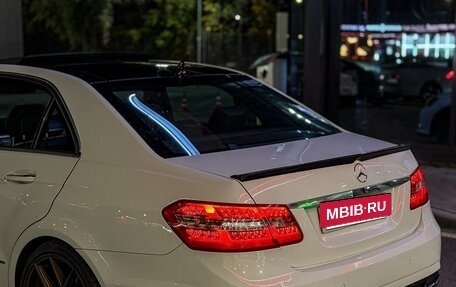 Mercedes-Benz E-Класс, 2011 год, 1 690 000 рублей, 6 фотография
