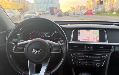 KIA Optima IV, 2018 год, 2 100 000 рублей, 11 фотография