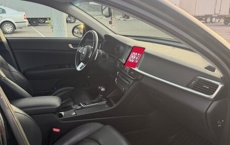 KIA Optima IV, 2018 год, 2 100 000 рублей, 10 фотография