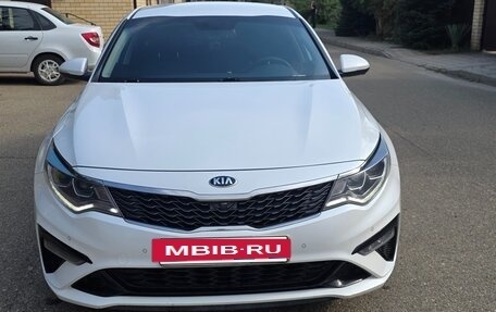 KIA Optima IV, 2019 год, 1 650 000 рублей, 2 фотография