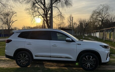 Chery Tiggo 8 Pro, 2023 год, 2 700 000 рублей, 6 фотография