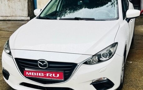 Mazda 3, 2014 год, 1 570 000 рублей, 2 фотография