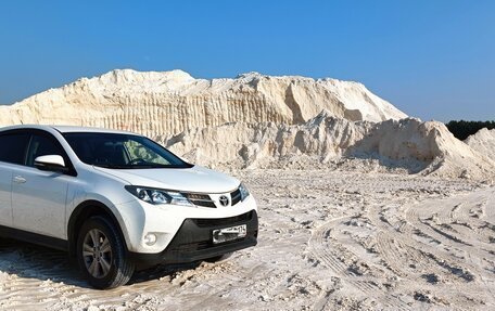 Toyota RAV4, 2013 год, 1 888 000 рублей, 1 фотография
