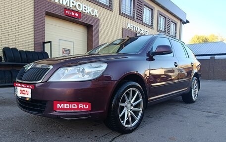 Skoda Octavia, 2011 год, 820 000 рублей, 2 фотография